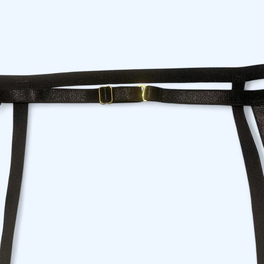 Black gather belt with gold hardware size XS